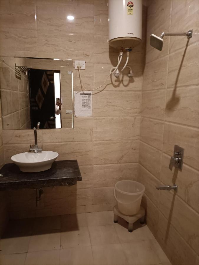 Hotel Aerotech Near Igi Airport New Delhi Eksteriør billede