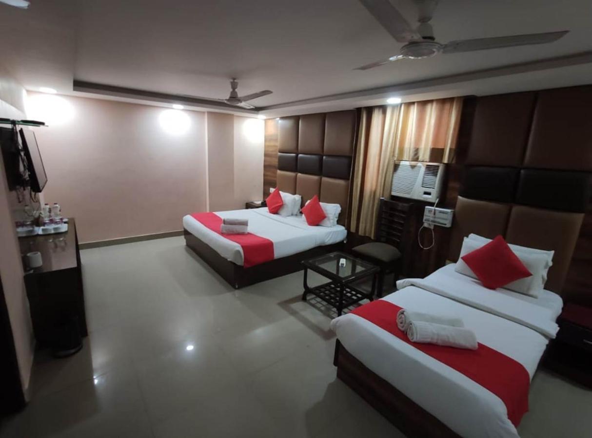 Hotel Aerotech Near Igi Airport New Delhi Eksteriør billede