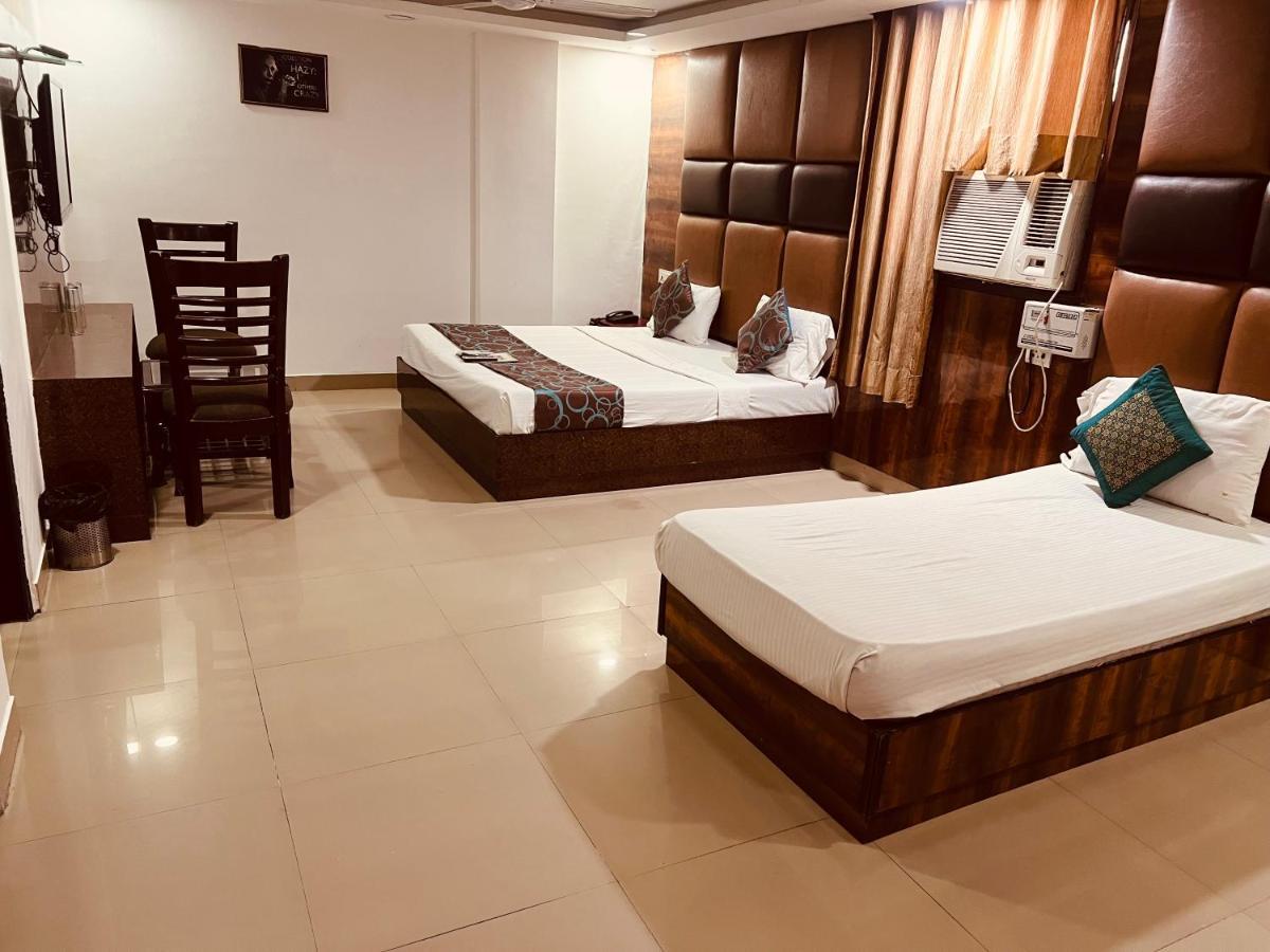Hotel Aerotech Near Igi Airport New Delhi Eksteriør billede